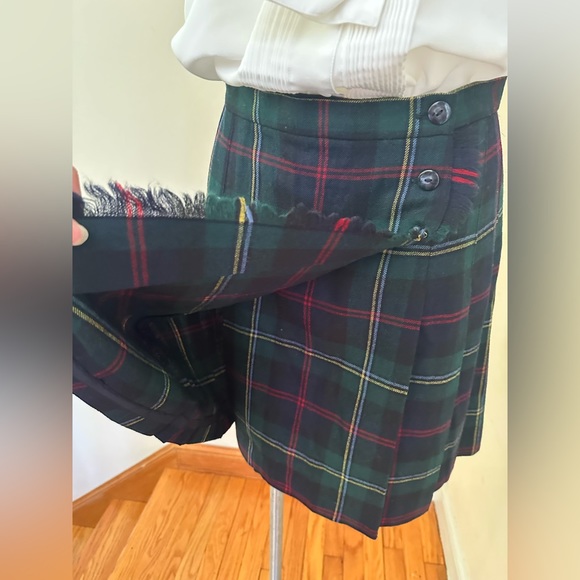 Talbots Green Multi Color Wrap Plaid Skirt Button Closure & Fringe Side Sz 10P. - Picture 5 of 11
